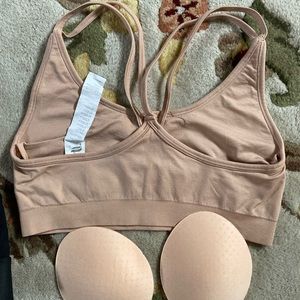 Fabletics low impact sports bra